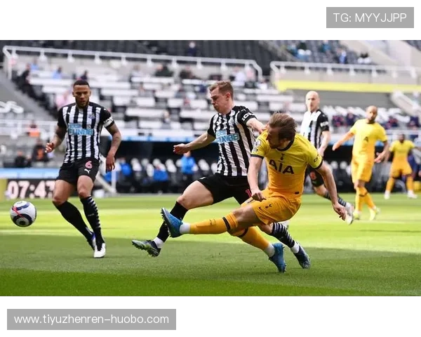 天空体育手机娱乐为体育迷打造一站式娱乐平台涵盖赛事直播、体育新闻和互动社区